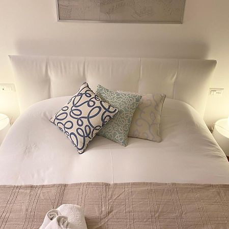 Repubblica One Room Apartment Milan Extérieur photo