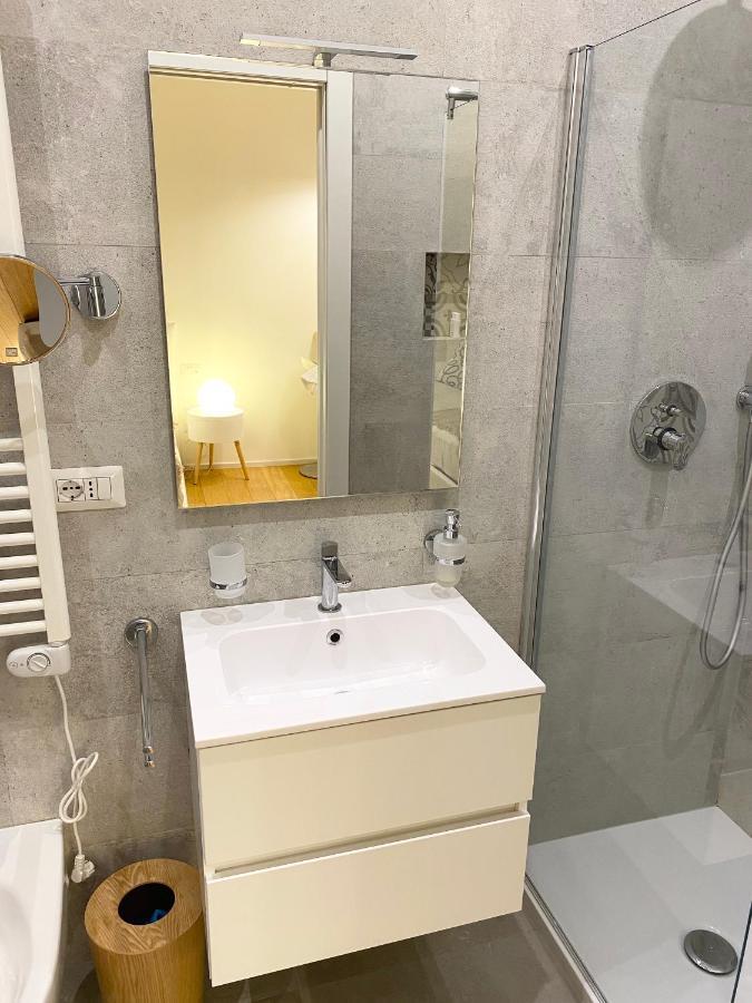 Repubblica One Room Apartment Milan Extérieur photo