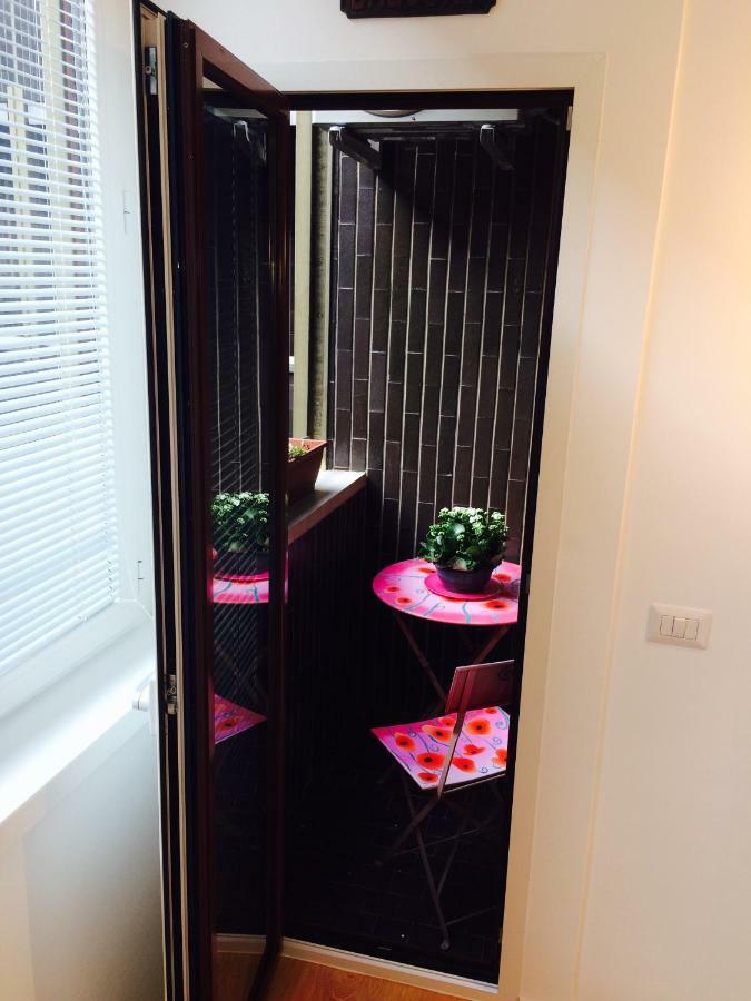 Repubblica One Room Apartment Milan Extérieur photo